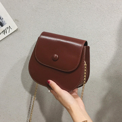 Chain bag diagonal bag